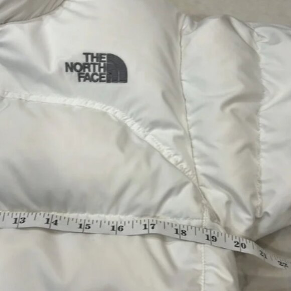 North Face vintage 90’s White Nuptse Puffer Jacket 700 Goose Down Size Small - Picture 7 of 13